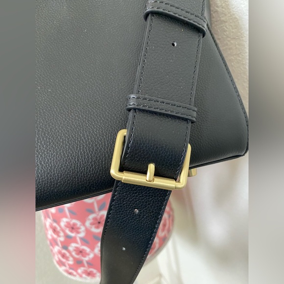 MONCRIEF STUNNER Black Leather Handbag - Picture 2 of 6